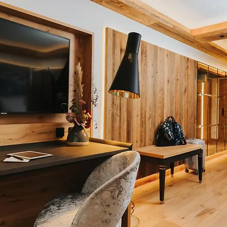 Ortner's Szálloda 5*